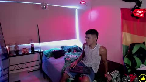 Snapshot of jack_castell chatting on November 2025 08:51:01 PM JACK CASTELL online show from November 2025 08:51:01 PM