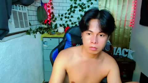 Snapshot of jack_collins69 chatting on October 2025 04:08:02 PM JACK online show from October 2025 04:08:02 PM