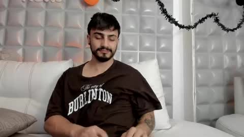 Snapshot of jack_daniel__ chatting on October 2025 03:45:02 PM JACK DANIEL online show from October 2025 03:45:02 PM