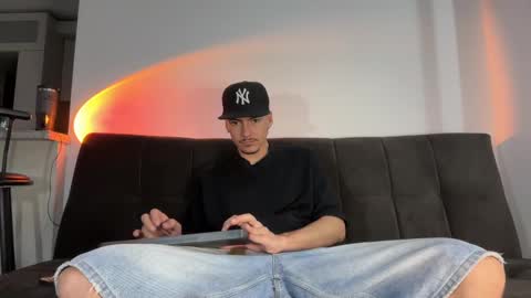 Snapshot of jack_norizz chatting on September 2025 03:06:01 AM INDEPENDENT MODEL online show from September 2025 03:06:01 AM