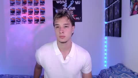 J online show from November 2025 05:28:02 AM