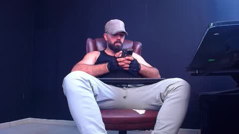 JackEthan online show from September 2025 05:32:01 AM