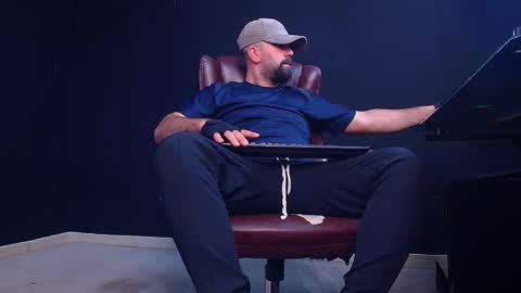 JackEthan online show from September 2025 04:50:01 AM