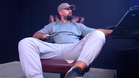 JackEthan online show from October 2025 04:29:01 AM