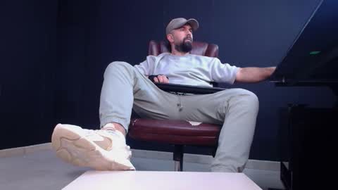 JackEthan online show from October 2025 04:46:02 AM