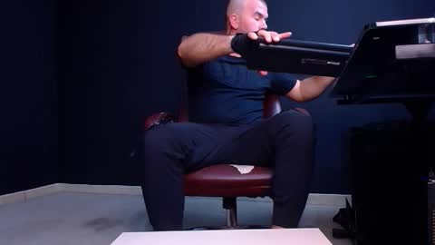 JackEthan online show from November 2025 05:40:01 AM