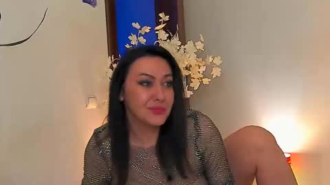 Snapshot of jackiejee_ chatting on February 2025 09:40:01 PM Jackie online show from February 2025 09:40:01 PM