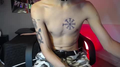 jackk_8 online show from October 2025 09:04:02 PM