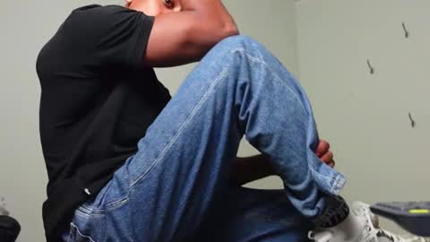 Jacky online show from October 2025 07:25:02 PM