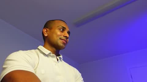 Jacky online show from October 2025 09:19:02 PM