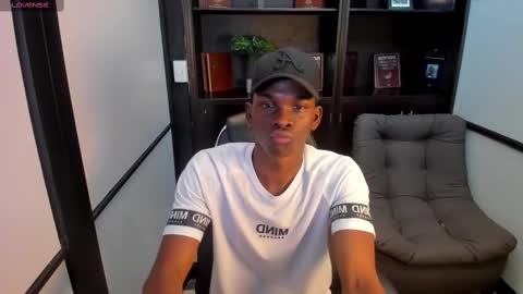 Snapshot of jacksonmuller_ chatting on October 2025 02:07:02 PM Jackson online show from October 2025 02:07:02 PM