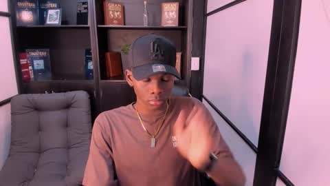 Snapshot of jacksonmuller_ chatting on November 2025 12:02:02 PM Jackson online show from November 2025 12:02:02 PM