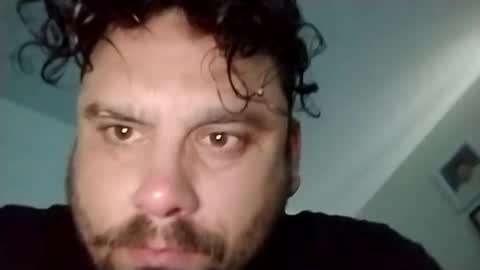 Snapshot of jacobledyit21 chatting on October 2025 06:52:01 PM Shakey j online show from October 2025 06:52:01 PM