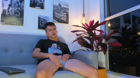 Snapshot of jacobstones_ chatting on January 2025 07:42:02 AM JACOB STONES online show from January 2025 07:42:02 AM