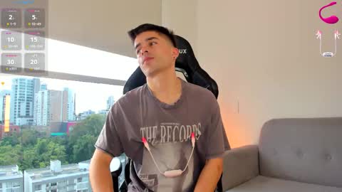 Snapshot of jacobstones_ chatting on November 2025 08:31:01 PM JACOB STONES online show from November 2025 08:31:01 PM