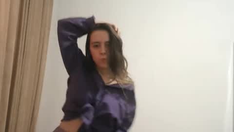 jacquelynsundin online show from September 2025 07:30:01 AM