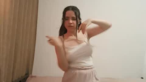 jacquelynsundin online show from September 2025 12:07:02 PM