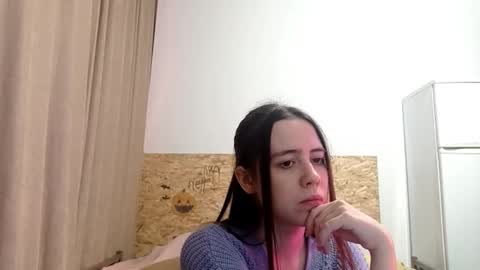 jacquelynsundin online show from November 2025 08:30:02 PM