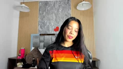 Jade  online show from September 2025 06:54:01 PM