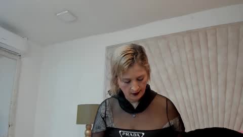 Jade  online show from September 2025 11:11:01 AM