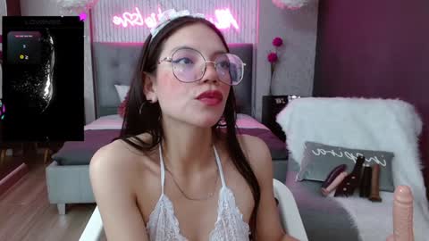 JADE online show from December 2024 06:37:02 PM