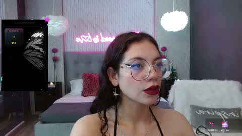 JADE online show from January 2025 08:24:01 PM