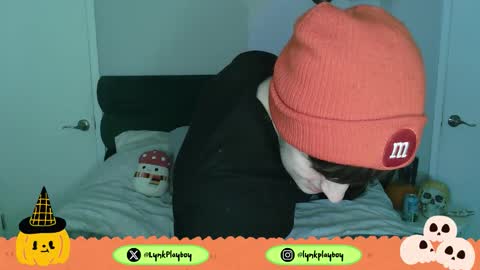 Snapshot of jadedfemboy chatting on October 2025 11:50:04 PM Jaden Lynx online show from October 2025 11:50:04 PM