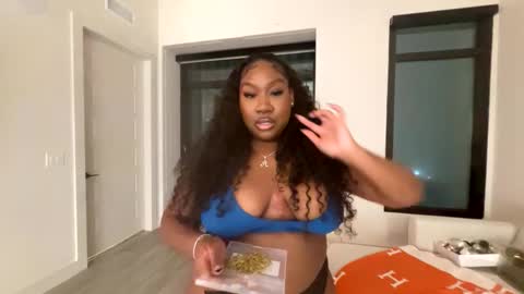Jade Love online show from December 2024 07:40:01 AM