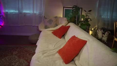 Jade online show from February 2025 01:11:02 AM