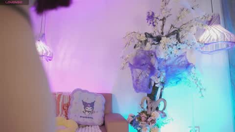 Snapshot of jadesummerr chatting on October 2025 11:33:02 AM Jade Summer online show from October 2025 11:33:02 AM