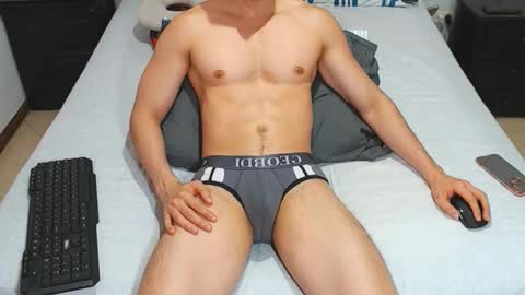 Snapshot of jahshot4 chatting on November 2025 07:58:01 PM jahshot4 online show from November 2025 07:58:01 PM