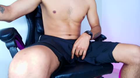 Snapshot of jairmedcer chatting on October 2025 11:32:02 AM jairmedcer online show from October 2025 11:32:02 AM