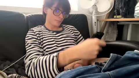 jake28822728 online show from September 2025 02:00:01 PM