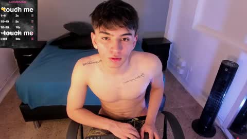 Snapshot of jake33__ chatting on December 2024 08:50:02 PM jake online show from December 2024 08:50:02 PM