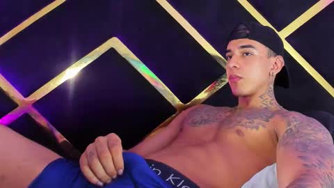 who is allen  follow me on ig and x  jake allen31 online show from September 2025 07:10:01 AM