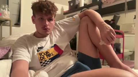 jake_jackson1 online show from October 2025 05:41:02 AM