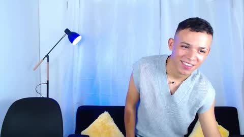 Jake online show from December 2025 03:10:01 PM