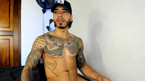 Santiago online show from January 2025 05:00:02 AM