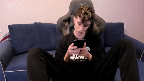 James online show from October 2025 07:54:01 PM