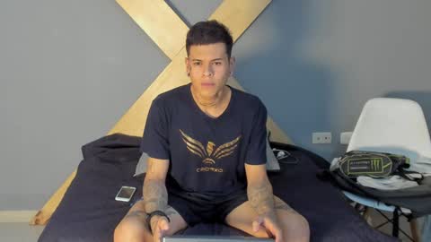 Jamesinked  online show from December 2024 06:11:01 PM