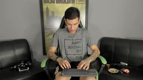 Jamesinked  online show from December 2024 11:51:01 PM