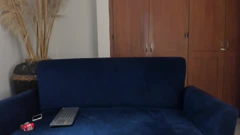 Jamesinked  online show from November 2025 02:56:01 AM