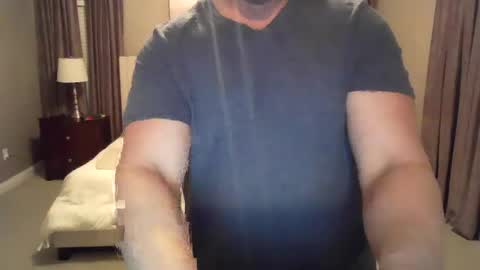 Snapshot of jamesmckendree chatting on December 2024 02:52:01 AM jamesmckendree online show from December 2024 02:52:01 AM