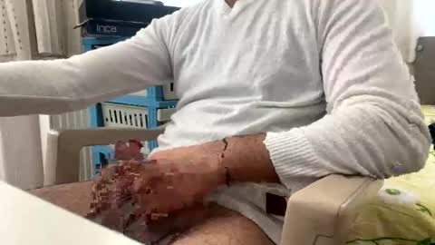 Snapshot of jamessandt chatting on January 2025 10:11:02 AM jamessandt online show from January 2025 10:11:02 AM