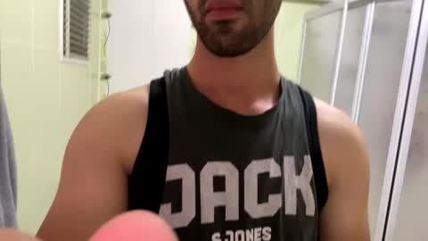 Snapshot of jamessandt chatting on October 2025 03:51:02 PM jamessandt online show from October 2025 03:51:02 PM