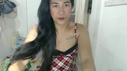 jamessie07 online show from October 2025 04:59:02 PM