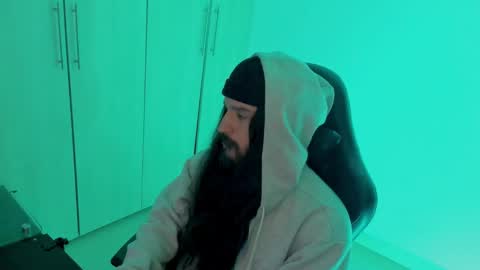 Snapshot of jamesvladi chatting on December 2024 01:30:02 PM vlad online show from December 2024 01:30:02 PM