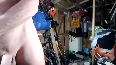 Snapshot of jameswhite4001 chatting on November 2025 01:42:02 PM james online show from November 2025 01:42:02 PM