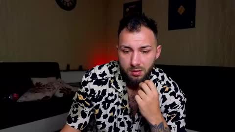 Robbie online show from October 2025 05:18:01 AM