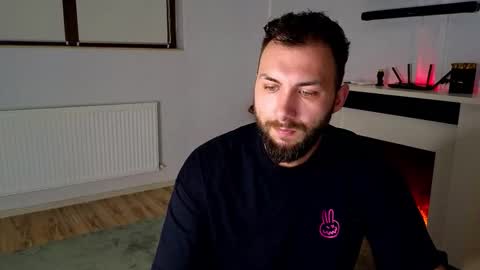 Robbie online show from November 2025 07:30:01 AM